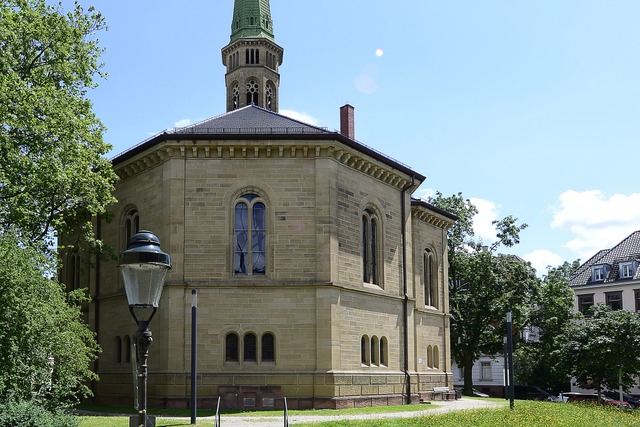 Die Christuskirche in der Wiehre.  | Foto: Ingo Schneider