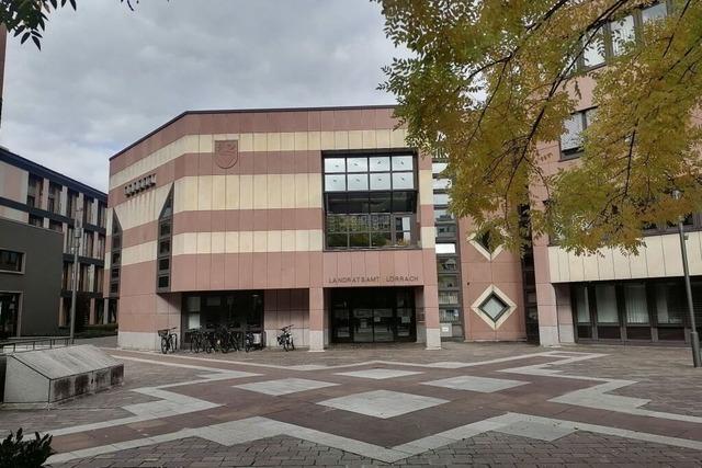 Landratsamt Lrrach schliet Kassenschalter