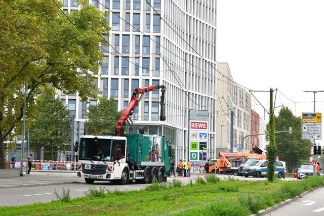 Grund fr spektakulren Unfall zwischen Mlllaster und Oberleitung in Freiburg nun geklrt