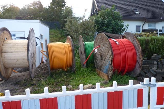 Deswegen erhalten viele Breisacher aktuell keinen Glasfaseranschluss