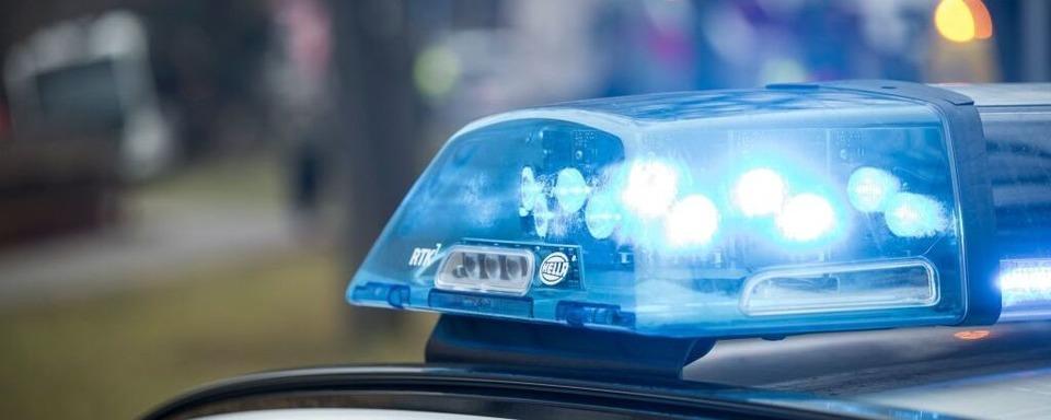 Mann wirft Steine auf Linienbus und Fahrgste in Waldshut-Tiengen