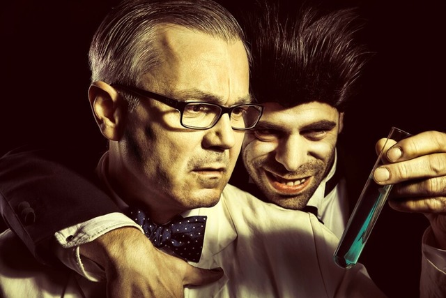 &#8222;Dr. Jekyll and Mr. Hyde&#8220; ...in Freiburg 2019 auf die Bhne (Foto).  | Foto: Theater der Immoralisten