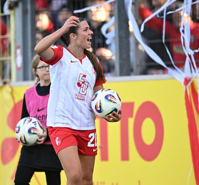 Leela Egli jubelt  | Foto: Achim Keller