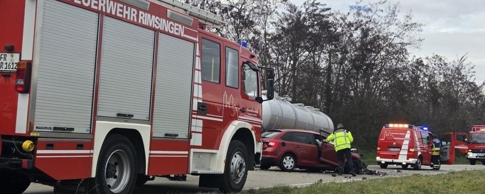 Zwei Menschen sterben bei schwerem Verkehrsunfall auf der B31 bei Breisach