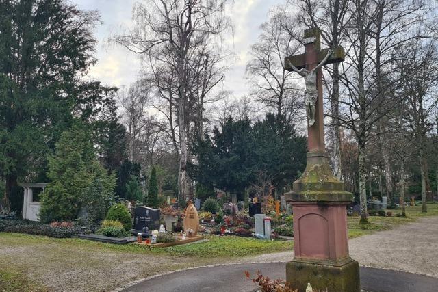 In Rheinfelden sind knftig auch Baumbestattungen und QR-Codes auf den Grabsteinen mglich