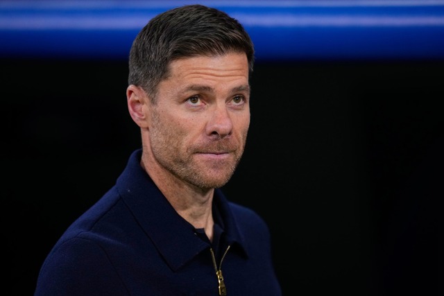 Xabi Alonso steht nach nur knapp einem...eal Madrid wom&ouml;glich vor dem Aus.  | Foto: Manu Fernandez/AP/dpa