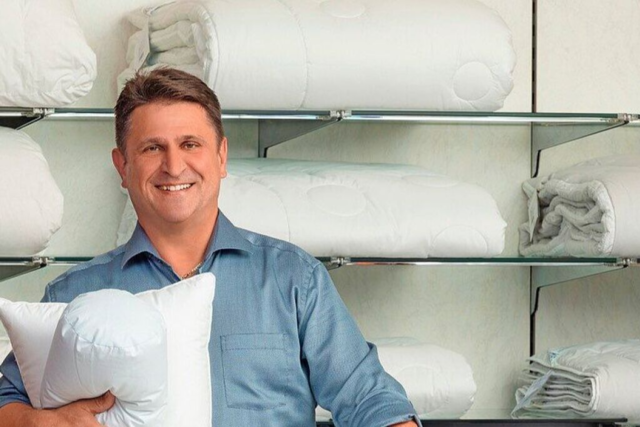 Betten Renk verlost ein hochwertiges Nackenkissen