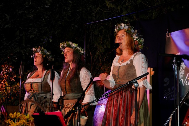 Morgenegg bezeichnet sich als "Wildjod...and neue Melodien entwickelt (Handout)  | Foto: Silvia Kumar/Sonja Morgenegg/dpa