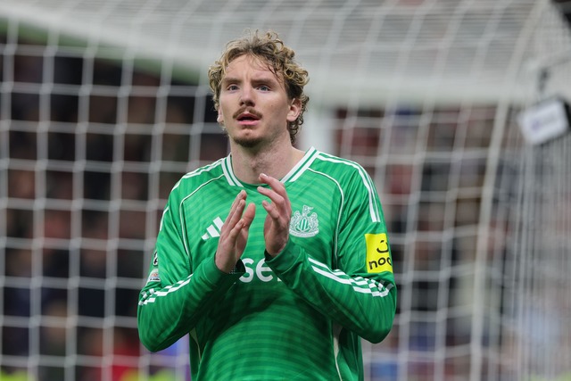 Woltemade hat sich in England auch sportlich schnell eingelebt.  | Foto: Rolf Vennenbernd/dpa