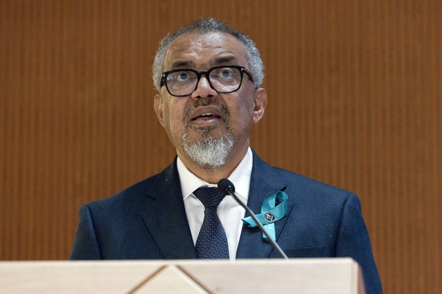 WHO-Chef Tedros: "Impfstoffe verursachen keinen Autismus."  | Foto: Magali Girardin/KEYSTONE/dpa