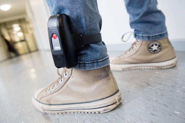 Husliche Gewalt: Schrfere Fufessel-Regel in Baden-Wrttemberg beschlossen