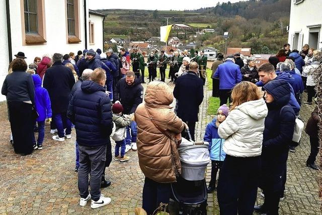 Groer Umzug durch Nordweil zum Patrozinium