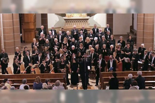 Der Kammerchor Emmendingen gibt in der Kirche im ZfP ein Weihnachtskonzert zum Zuh�ren und Mitsingen