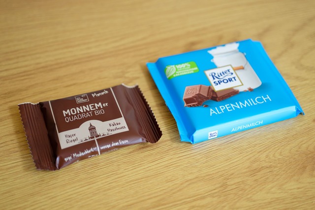 Ritter Sport sieht seine dreidimension... und hat deshalb geklagt. (Archivbild)  | Foto: Uwe Anspach/dpa