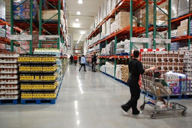 Einkaufen in XXL  – der US-Discounter Costco in Mulhouse