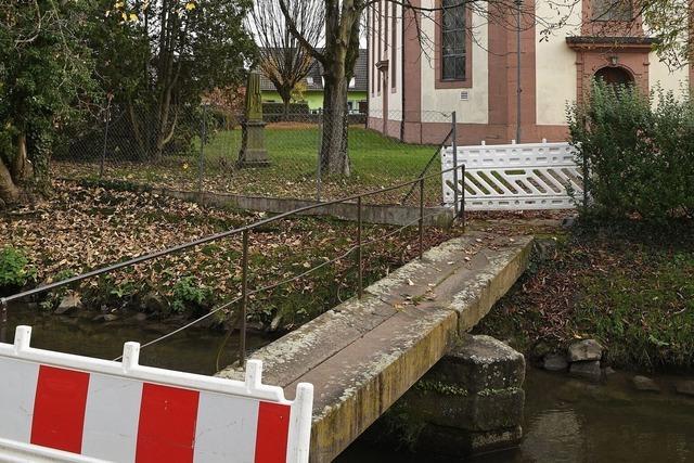 Lastenverkehr auf der Bahnbrcke Rheinstrae in Lahr wird wegen Sicherheitsrisiko eingeschrnkt