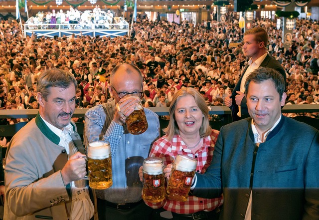 Wenige Tage vor der Ver&ouml;ffentlich...beil auf das Oktoberfest. (Archivbild)  | Foto: Peter Kneffel/dpa