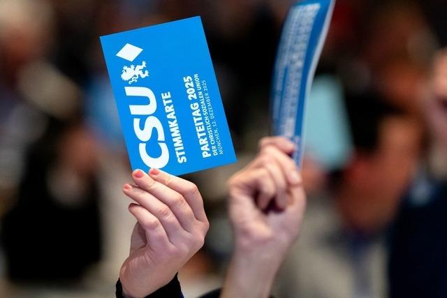 CSU fordert Abschaffung der befestigten Flaschendeckel