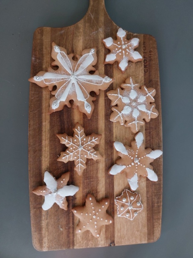 Royal Icing, Glitzerzucker, essbare Si...kuchenbox einer Freiburger Konditorin.  | Foto: Laetitia Brckholdt