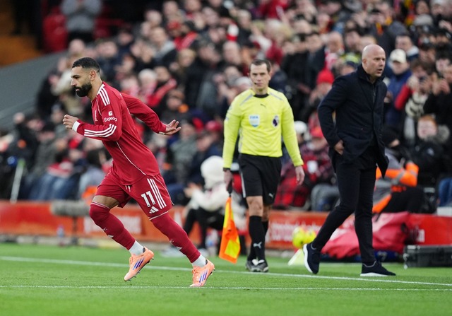 Mohamed Salah wurde beim Ligaspiel gegen Brighton & Hove Albion eingewechselt.  | Foto: Martin Rickett/PA Wire/dpa