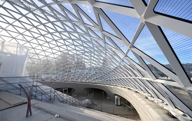 Wann Fahrg&auml;ste den neuen Tiefbahn...rzeit v&ouml;llig unklar. (Archivbild)  | Foto: Bernd Wei&szlig;brod/dpa