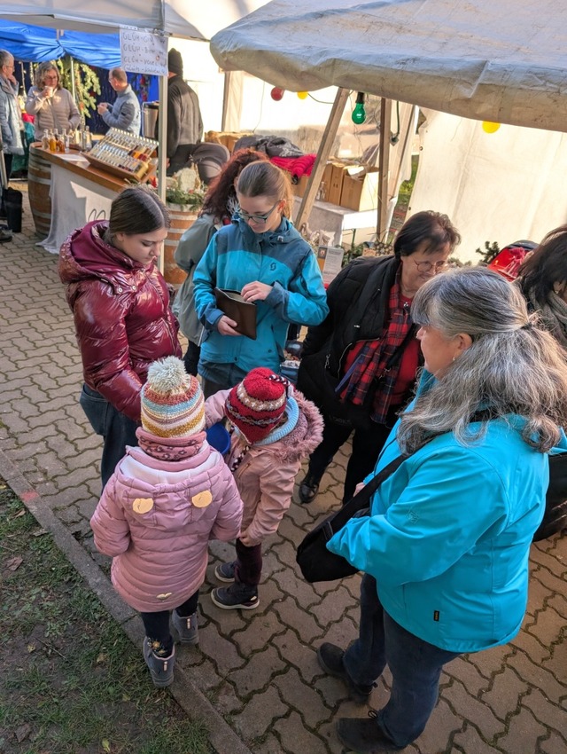 Lose zugunsten des Musikvereins.  | Foto: Katharina Kubon