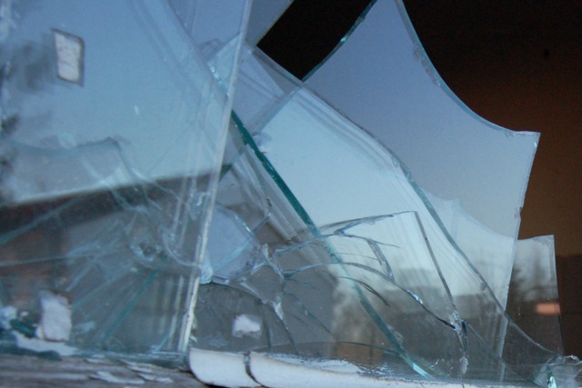 Zu einem Einbruch kam es am Donnerstag...ie Polizeit sucht Zeugen. (Symbolfoto)  | Foto: Ubi17 (Adobe Stock)