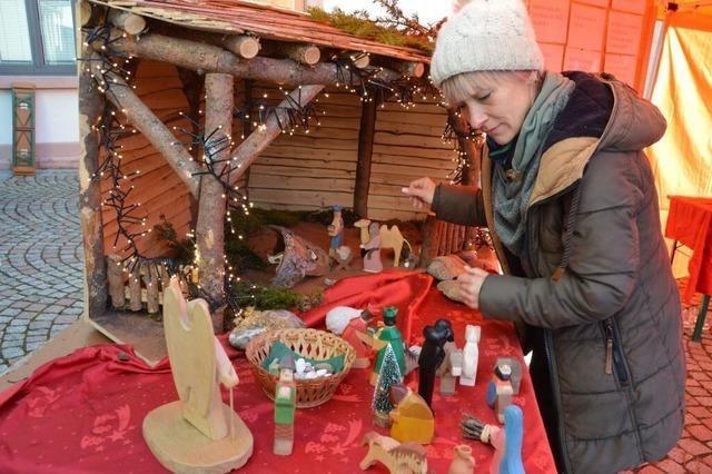 Weihnachtsmarkt in Schnau: Wunschlieder aus der Jukebox und Lolly-Waffeln