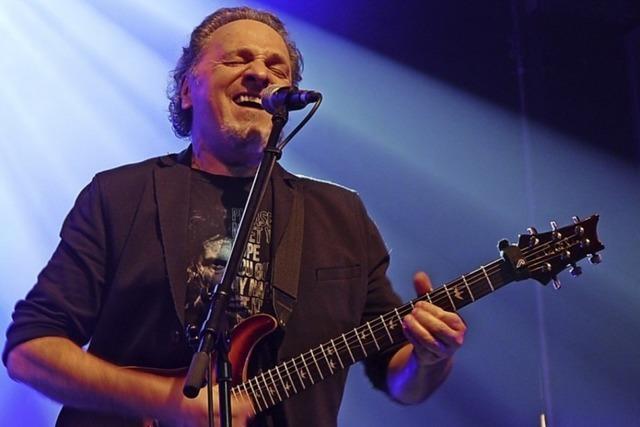 Bandkollegen verneigen sich vor dem viel zu frh verstorbenen Offenburger Gitarrenhelden Peter Oehler