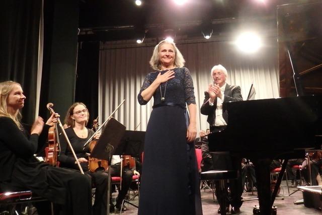 Markgrfler Symphonieorchester verzaubert Badenweiler mit festlicher Weihnachtsouvertre