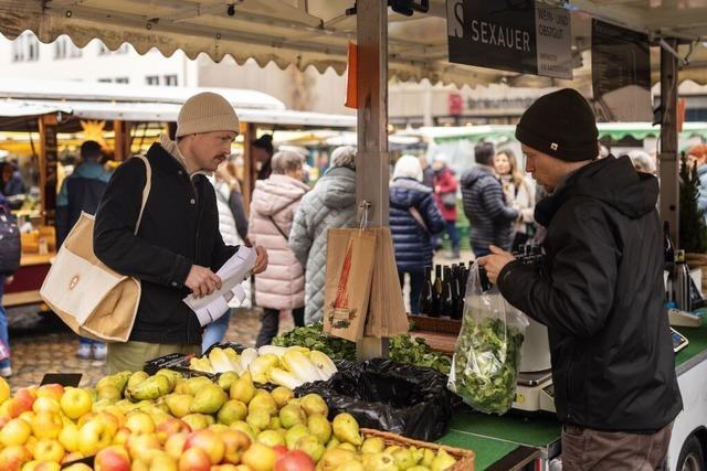 Freiburger Mnstermarkt ldt zu Weihnachtsmen ein – die BZ hat es schon probiert