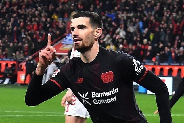 Zaubertor im Rhein-Derby