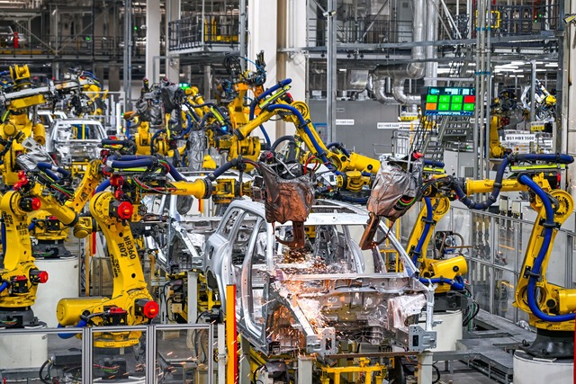 Chinas Auto-Fabriken dominieren den Weltmarkt. (Archivbild)  | Foto: --/XinHua/dpa