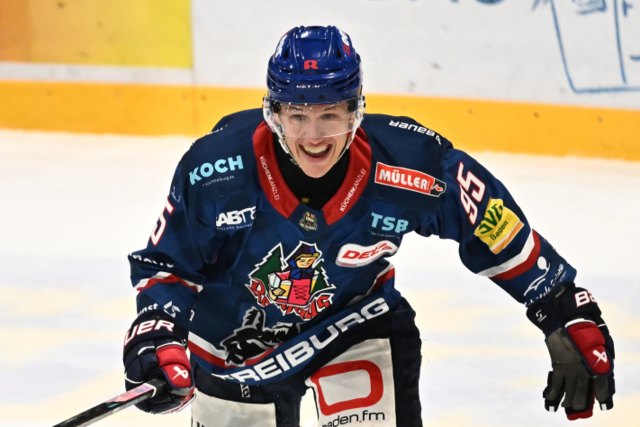 EHC Freiburg verlsst nach Sieg in Regensburg das Tabellenende