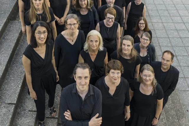 Jedem Song eine eigene Note: Das Weihnachtskonzert des Freiburger Kammerchors