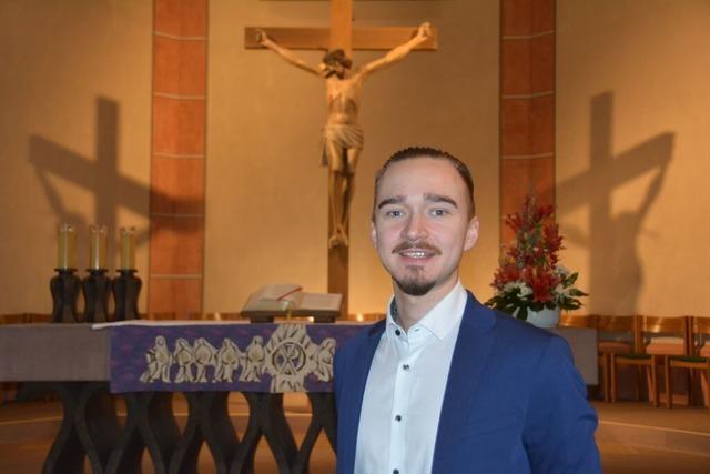 Markus R�b als Diakon der Kirchengemeinden Ihringen und B�tzingen eingef�hrt