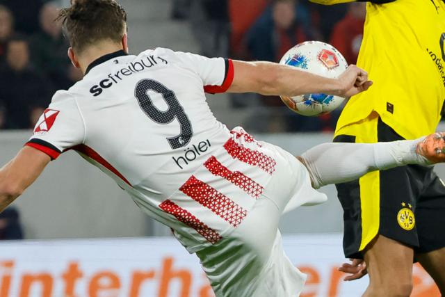 Lucas H�ler ist ein arbeitender St�rmer - und jetzt auch Traumtorsch�tze