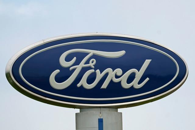 Ford legt R&uuml;ckw&auml;rtsgang im Elektroauto-Gesch&auml;ft ein