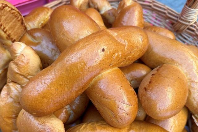 Shotbar der Althistorischen Narrenzunft auf dem Offenburger Weihnachtsmarkt